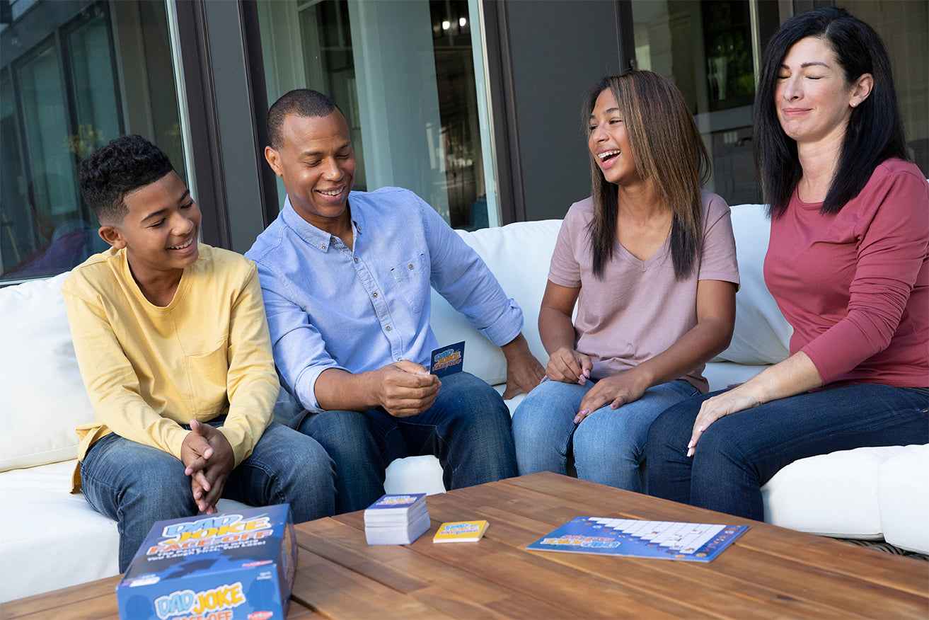 DAD JOKE FACE-OFF®: 1st Edition Party Game - Image 9