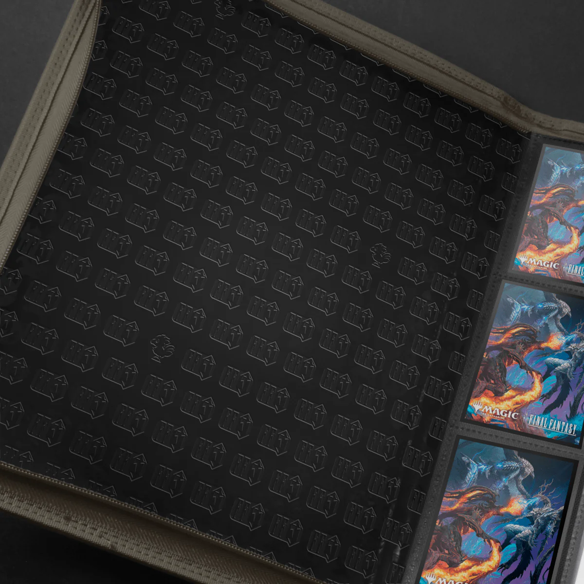 Magic: The Gathering®—FINAL FANTASY™ Sephiroth, Planet’s Heir 9-Pocket Premium Zippered PRO-BINDER® - Image 2