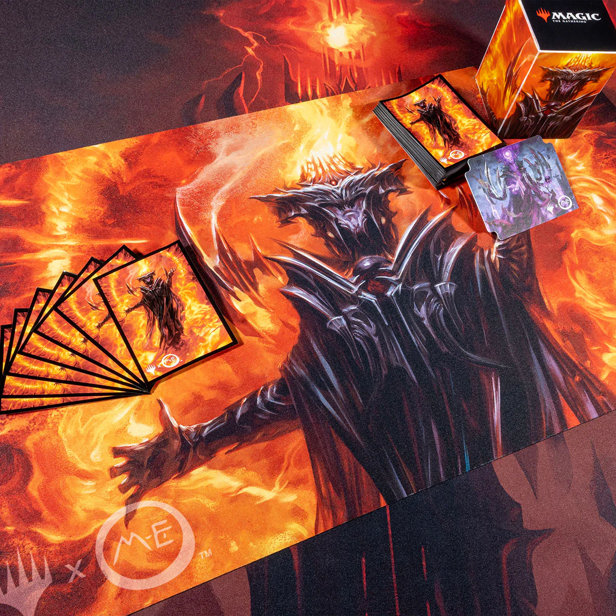 The Lord of the Rings: Tales of Middle-earth Sauron v2 100+ DECK BOX® for Magic: The Gathering - Image 3