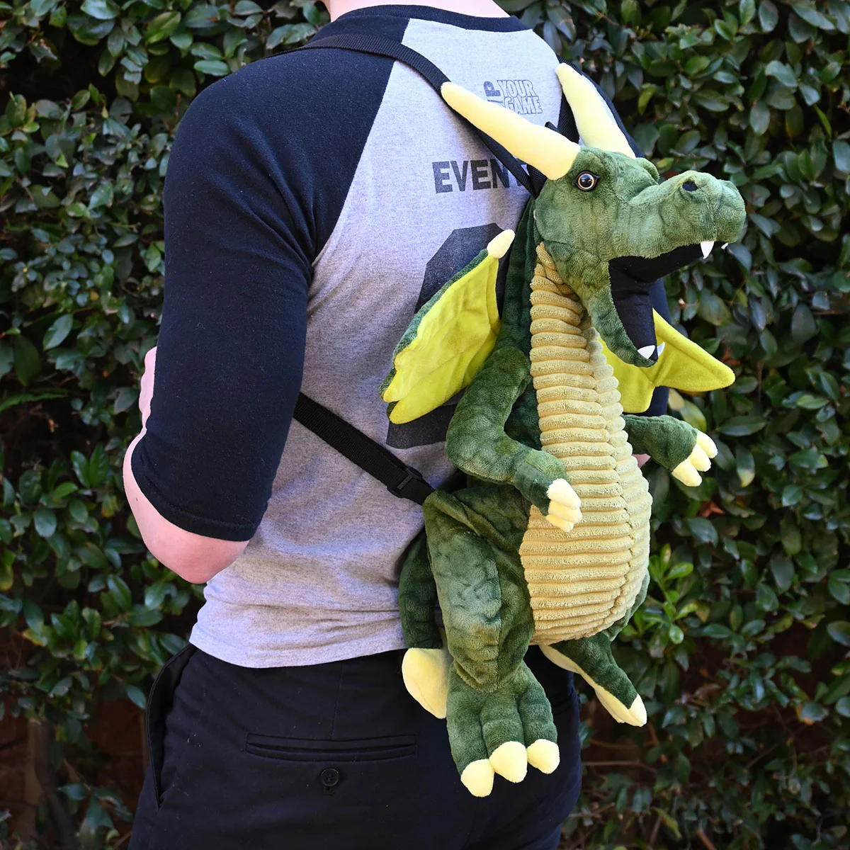Ultra PRO Dragon Backpack - Image 3
